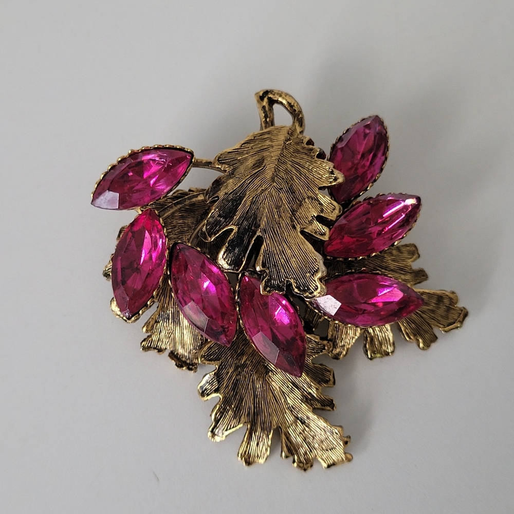 Vintage Mid Century Golden Leaves & Fuschia Pink Rhinestone Brooch Granny Core